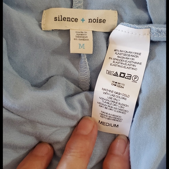 Silence + noise Powder blue swing dress sleeveless Med. EUC - Picture 7 of 12